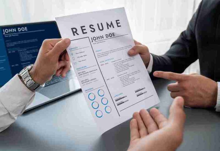 10 Resume Writing Tips to Build a Strong and Professional Career Document