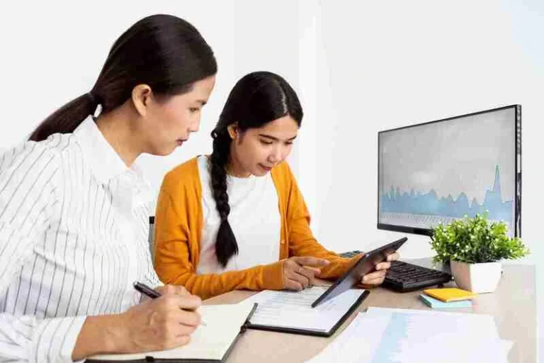 Top 10 Accounting Internship Opportunities to Build a Strong Financial Career